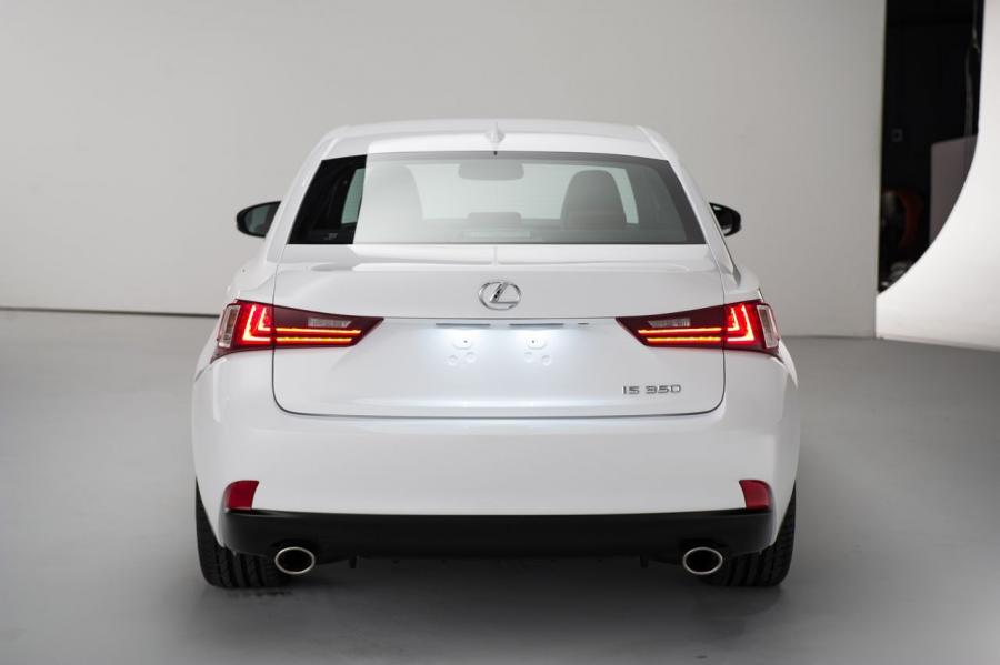  Lexus IS350 F-Sport 2014 года  (фото 86 из 140)